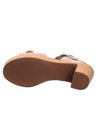 Gabor FASHION - Sandalen met plateauzool - desert