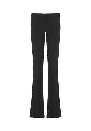 Pantalones negros de talle alto con corte campana, ajustados en los muslos y ensanchándose debajo de las rodillas, mostrados sobre un fondo blanco.