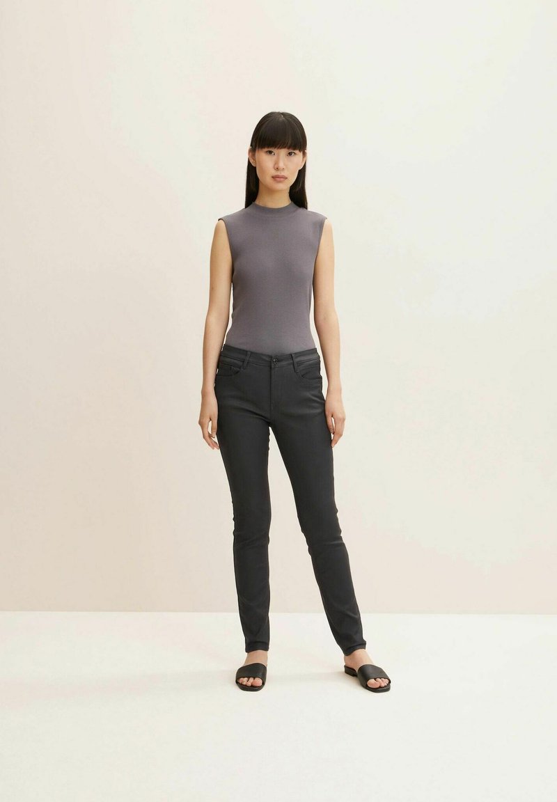 Tom Tailor Skinny fit jeans met coating, model 'ALEXA' in zwart