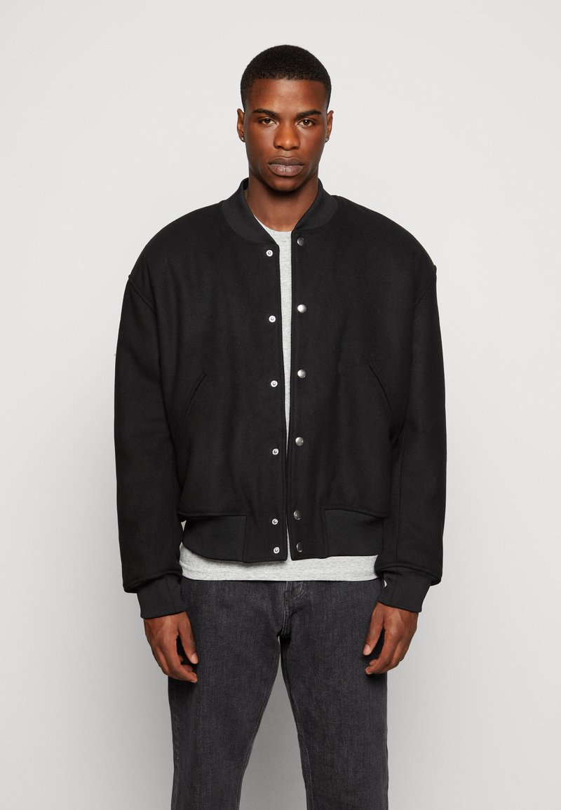 Weekday helmer Clearance