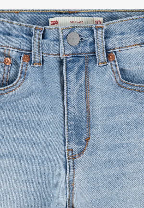 726 - Flared Jeans - desert sky3