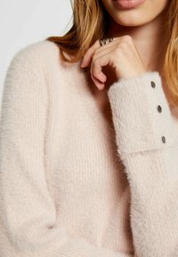 Morgan Maglione - rosa chiaro