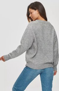 Makadamia - Sweter