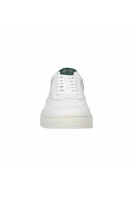 Manfield Sneaker low - weiß