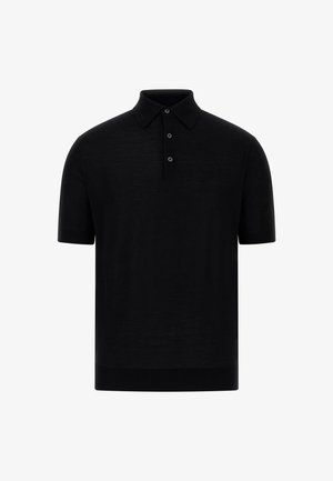 Fekete, rövid ujjú poloing sima anyagból, klasszikus gallérral, három gombbal és bordázott aljúval. Nincsenek látható minták vagy díszítések.