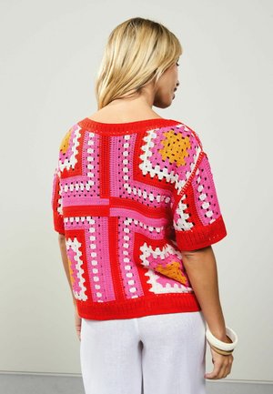 T-shirts print - pink pattern