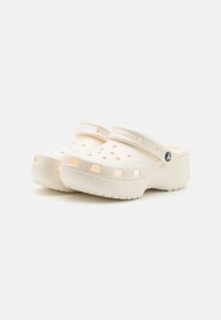 Crocs CLASSIC PLATFORM GLITTER - Ciabatte da mare - chalk