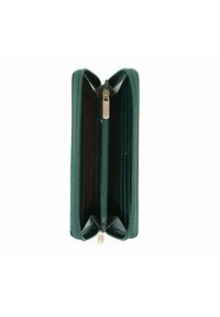 Portafoglio in pelle verde con chiusura a zip, dotato di due scomparti e una finitura testurizzata, che presenta una forma rettangolare elegante.