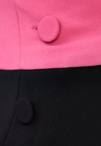 Bershka Sukienka letnia