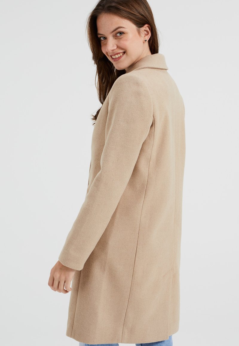 cappotto beige