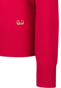 Roter Pullover mit gerippten Bündchen und Saum. Verfügt über ein kleines goldenes Logo mit dem Design "69". Glatte Textur und taillierte Passform.