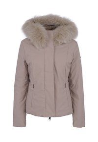 Beżowa zimowa kurtka z futrzanym kapturem, zamkiem z przodu, dwoma bocznymi kieszeniami i gładką, ocieplaną fakturą. Charakteryzuje się subtelnymi przeszyciami.