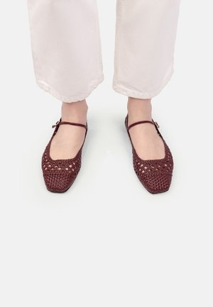 Balerini cu barete - burgundy