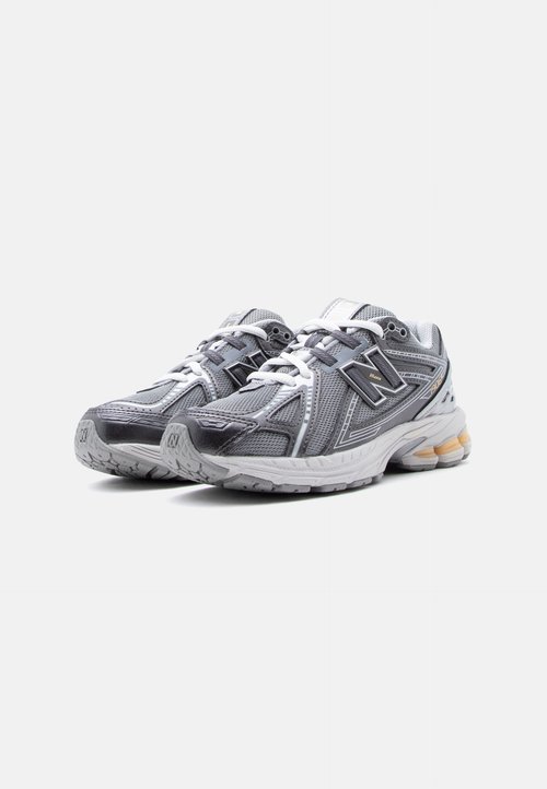 New Balance 1906 UNISEX - Zapatillas - dark silver-coloured metallic/white — foto 2