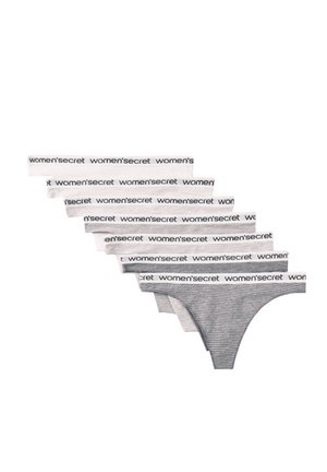 Sieben Paar Damen-Bikinislips in Weiß, Grau und gestreiften Mustern mit "women'secret" gebrandeten Bundbändern.