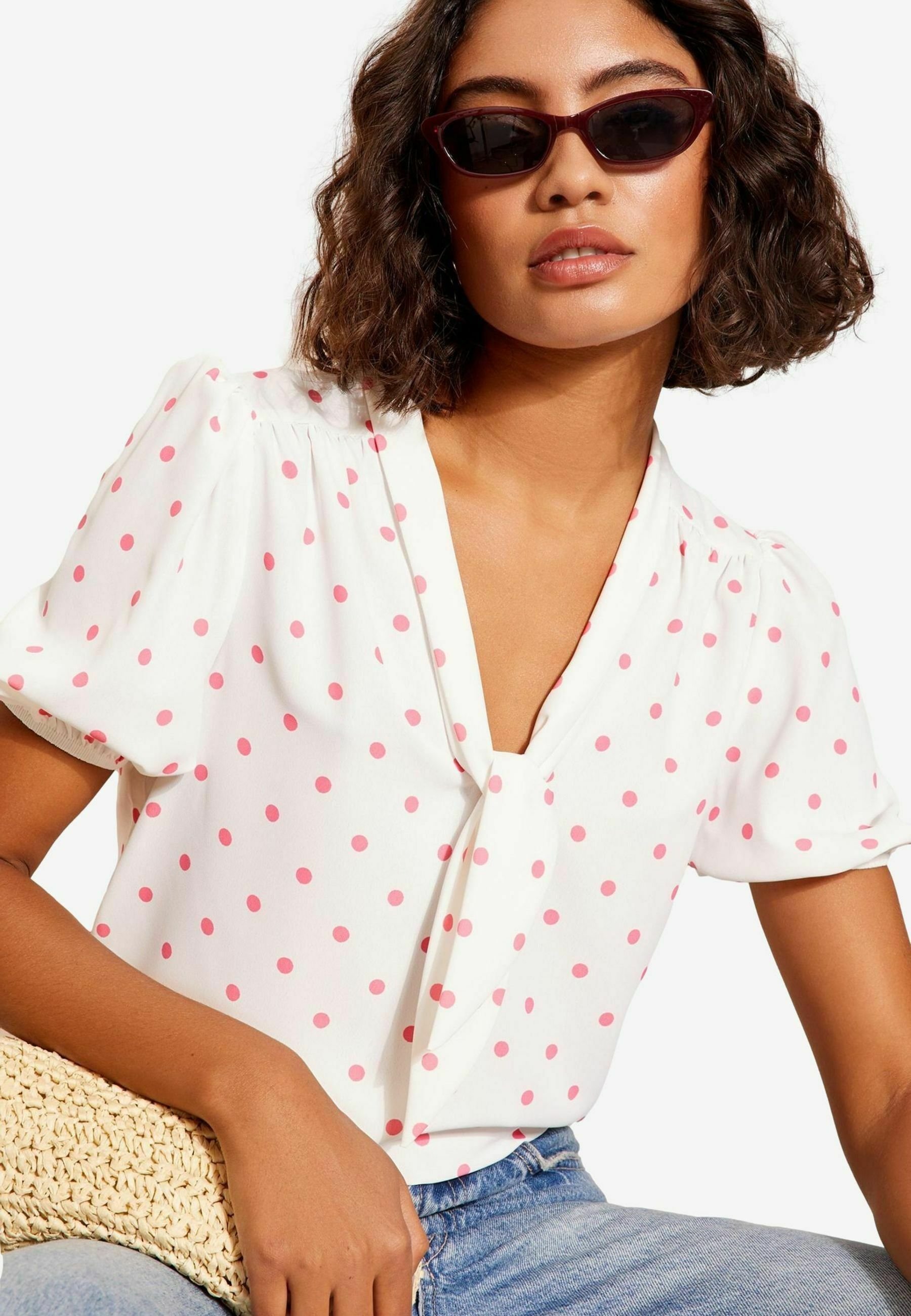 pink polka dot top