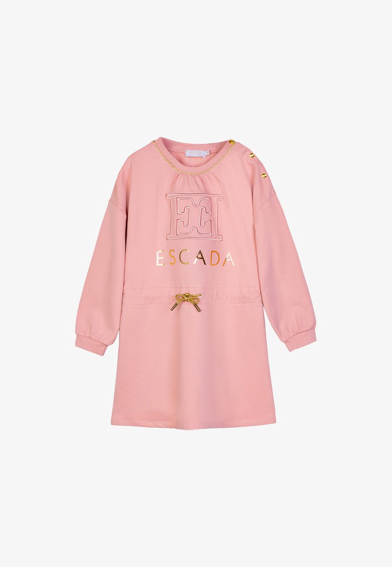 Abito rosa a maniche lunghe con bottoni dorati sulle spalle, coulisse dorata in vita, logo "ESCADA" in oro e rosa sul davanti.