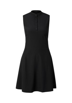 Czarna sukienka bez rękawów z kołnierzykiem zapinanym na guziki i dopasowaną talią, rozszerzająca się do długości do kolan.