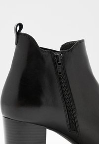 Pier One Ankle boot