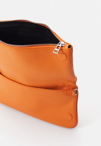 Zadig & Voltaire ROCK  - Ülerinna-kott - orange