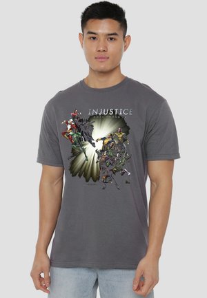 Cotton Soul, INJUSTICE GODS AMONG US GOOD VS EVILS - Print T-shirt - anthracite
