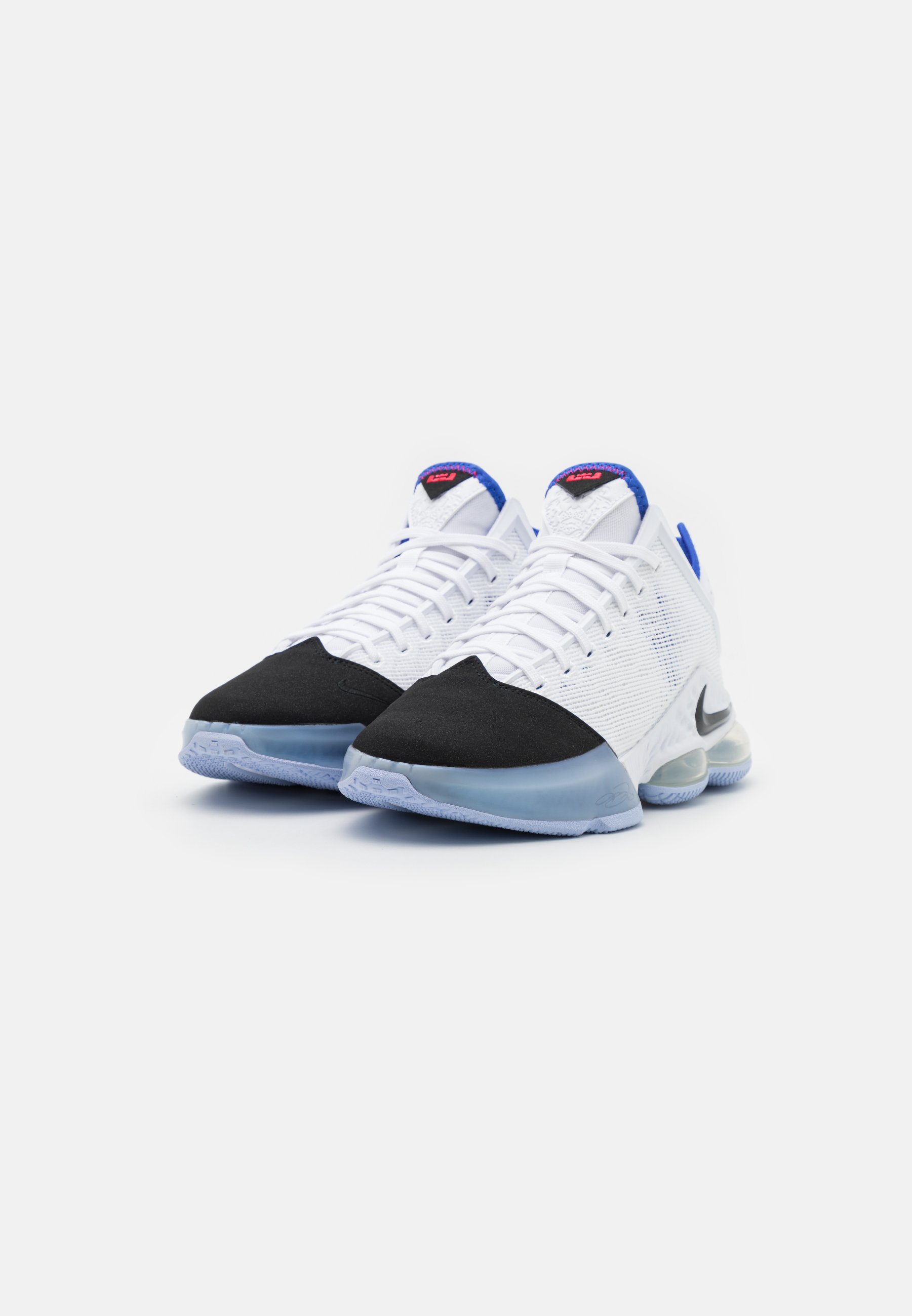 Nike Performance LEBRON XIX LOW 