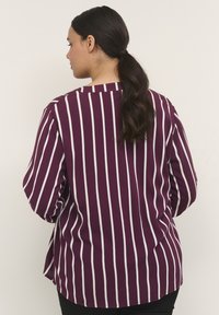 Kaffe Curve SIDA - Blouse - winetasting   chalk stripe