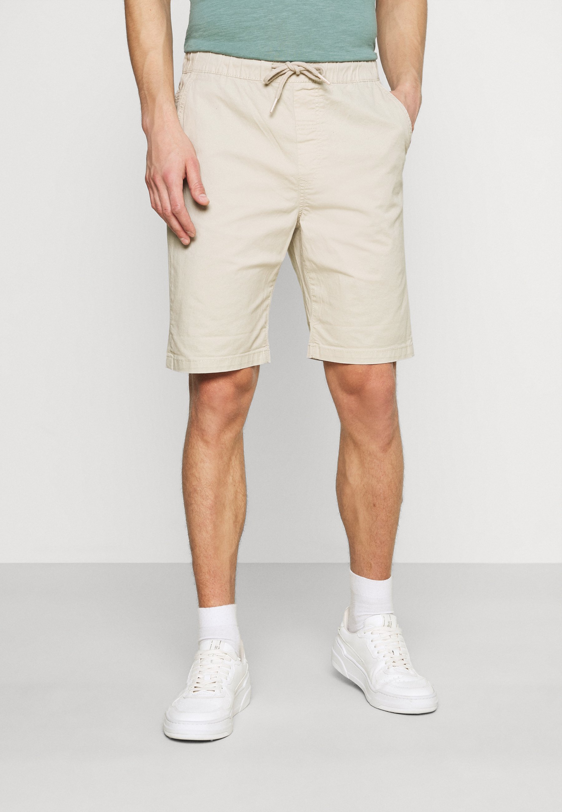 Men POVL ELASTICATED - Shorts Men POVL ELASTICATED - Shorts