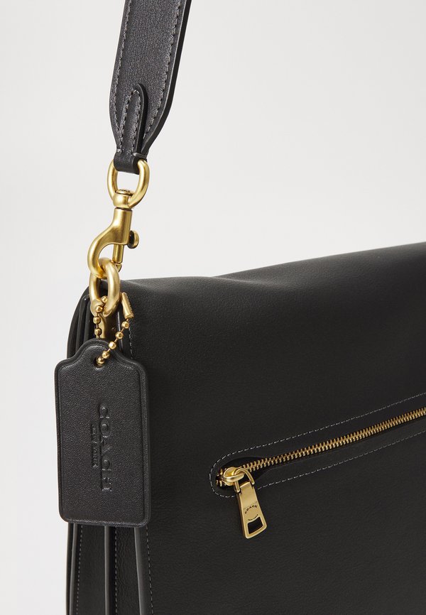 CHAIN TABBY SHOULDER BAG  - Handbag2