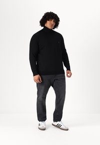 Polo Ralph Lauren Big & Tall LONG SLEEVED  PULLOVER - Džemperis - black