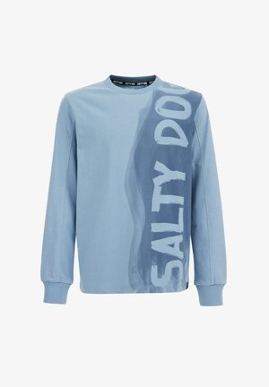 Hellblauer Langarm-Pullover mit gerippten Bündchen und dem vertikal in großen Buchstaben auf der rechten Vorderseite aufgedruckten Schriftzug "SALTY DOG".