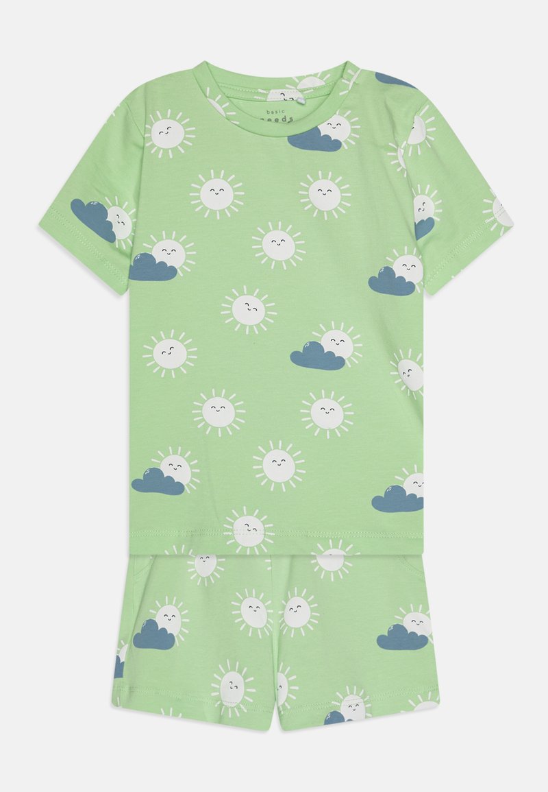Žalios medvilninės pižamos su trumpomis rankovėmis ir šortais, puoštos besišypsančiomis saulei ir debesimis baltais ir mėlynais raštais.