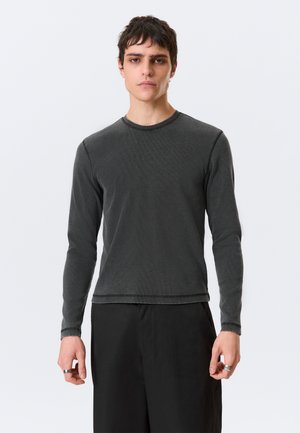 Bluză cu mânecă lungă - washed black