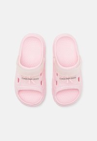 Calvin Klein Jeans Sandales de bain - light pink