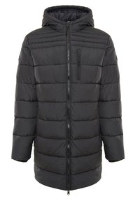 Giacca a vento nera con cappuccio, chiusura con zip, design trapuntato orizzontale e polsini elasticizzati. Il materiale sembra liscio e resistente all'acqua.