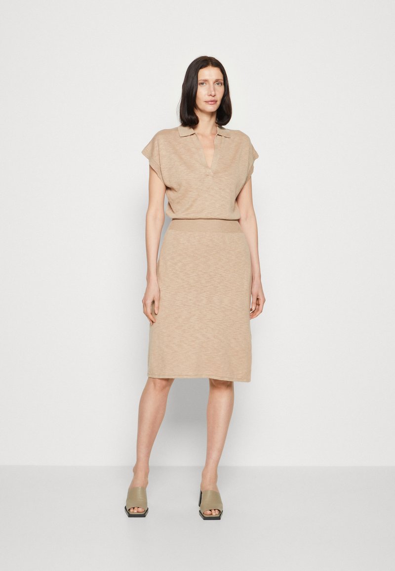 GANT COLLAR DRESS Jumper dress horn beige/beige Zalando.co.uk