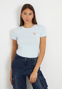 Guess MINI TRIANGLE TEE - T-shirt basic - himmelblau