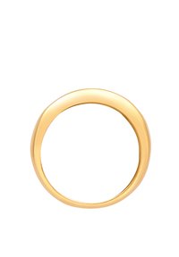 Anillo de oro con una forma suave y redondeada. Acabado pulido, que refleja la luz, con un diseño sin costuras y sin patrones o acentos visibles.