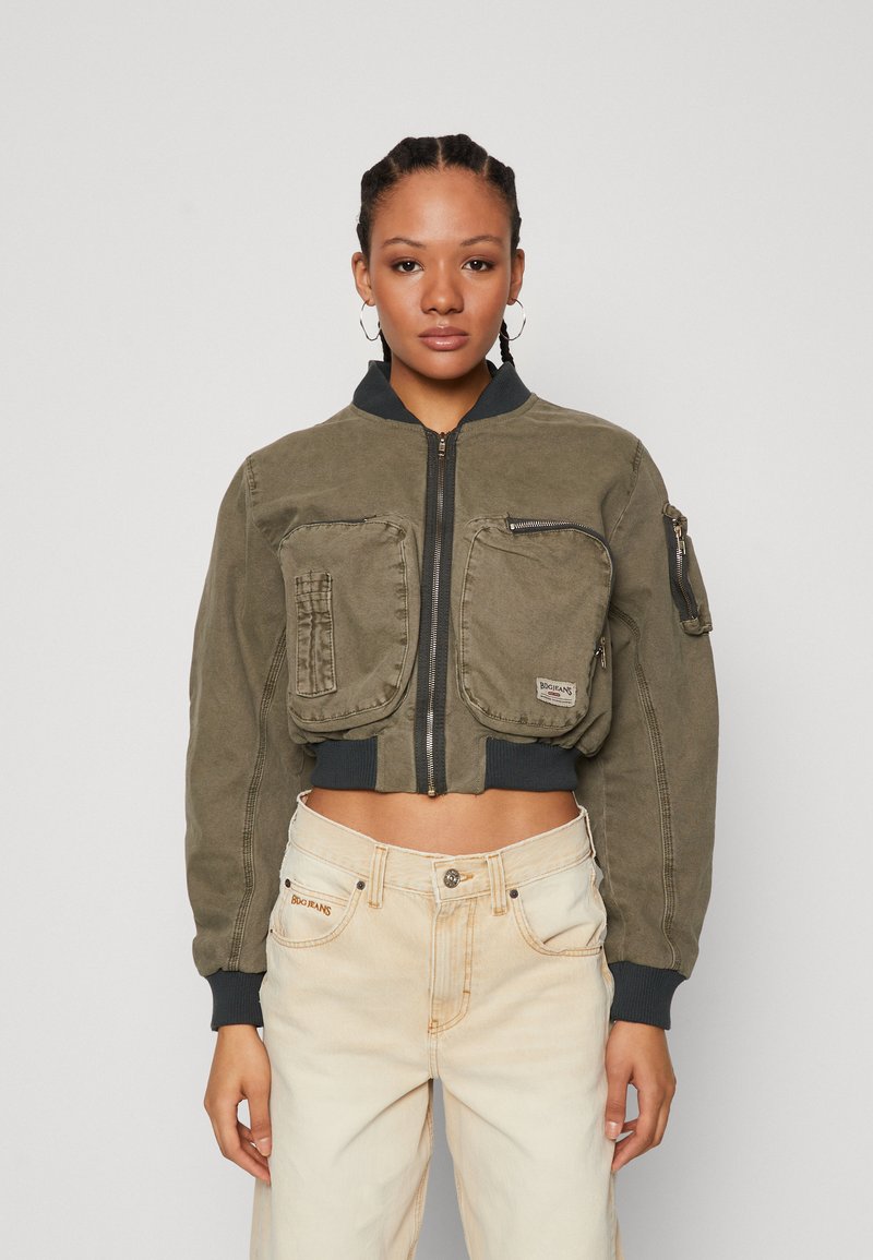 BDG Urban Outfitters - POCKET - Bomberjakke - khaki, Forstør