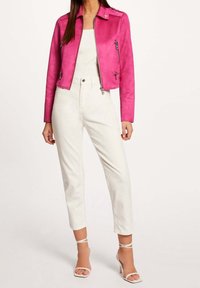 Morgan Bunda z umělé kůže - mottled pink