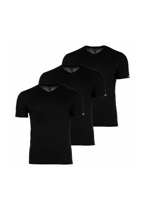 Drei schlichte schwarze T-Shirts mit kurzen Ärmeln und V-Ausschnitt, überlappend auf weißem Hintergrund angeordnet.