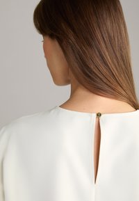 JOOP! Bluse - creme