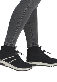 Rieker Sneakers - schwarz