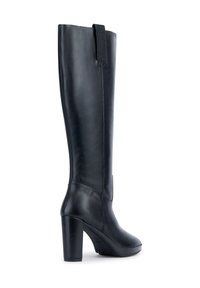 Bota negra de cuero hasta la rodilla con tacón grueso, que cuenta con una pestaña de tirón texturizada y un acabado suave, silueta elegante y detalles de costura sutiles.
