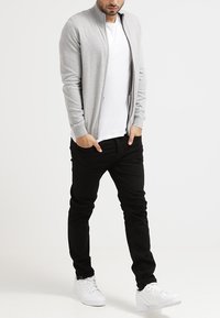 Pier One Chaqueta de punto - light grey melange