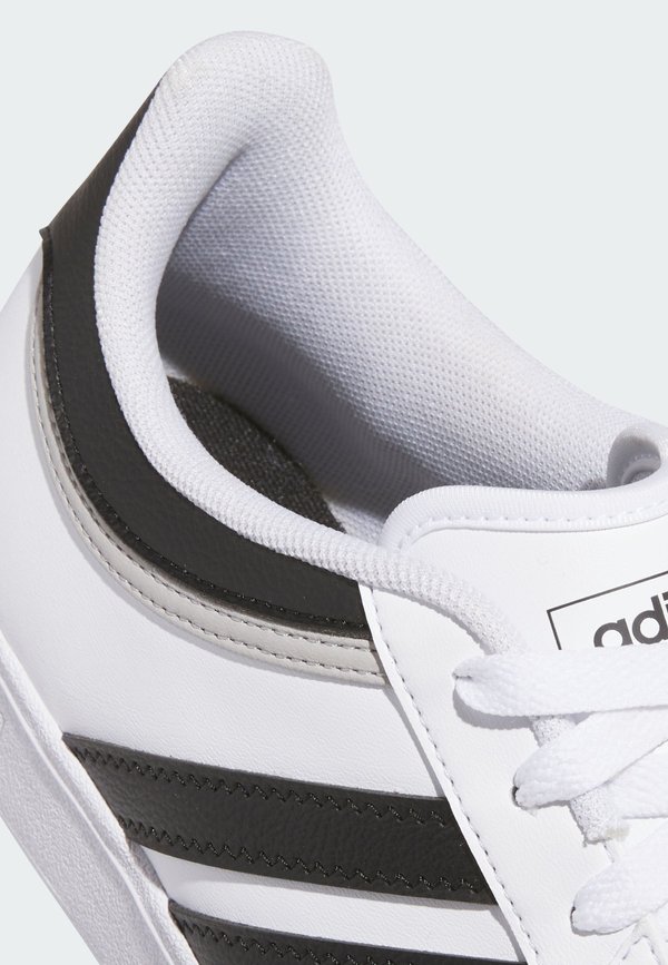 HOOPS 4.0 - Training shoe4