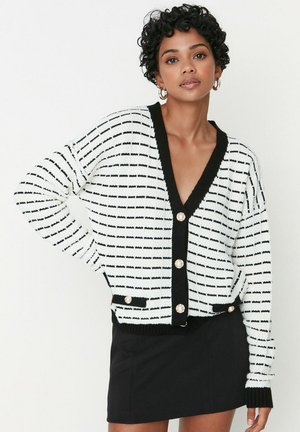 Trendyol Cardigan - black