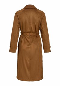 Trench-coat marron longueur genoux avec manches longues, ceinture à la taille, poignets boutonnés et col, présenté de dos sur fond blanc.