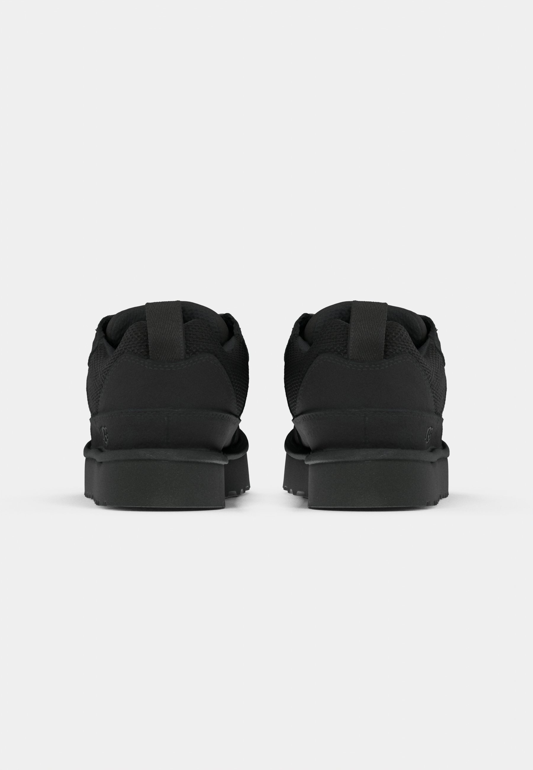 UGG LO LOWMEL - Skate shoes - black - Zalando.co.uk