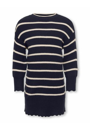 Maglione blu navy con righe orizzontali color crema, texture a coste, scollatura a girocollo e orlo ondulato. Maniche lunghe, leggermente affusolate.